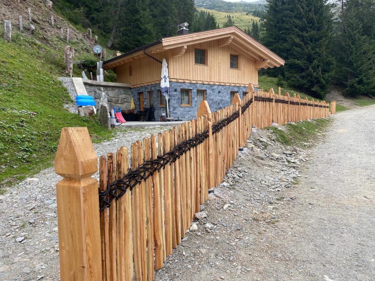Ferienhaus Bergler Hoamat Navis Екстериор снимка